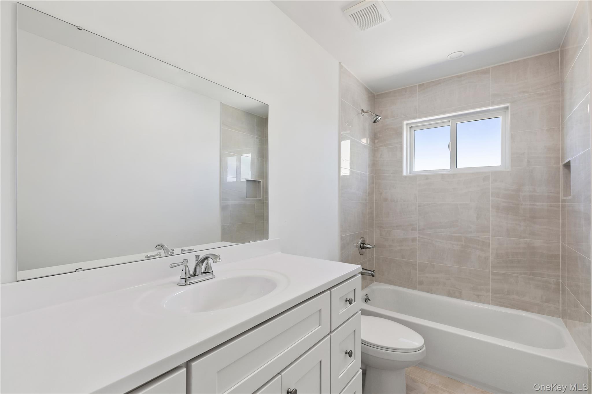 Single Family Annadale  Staten Island, NY 10312, MLS-993080-23