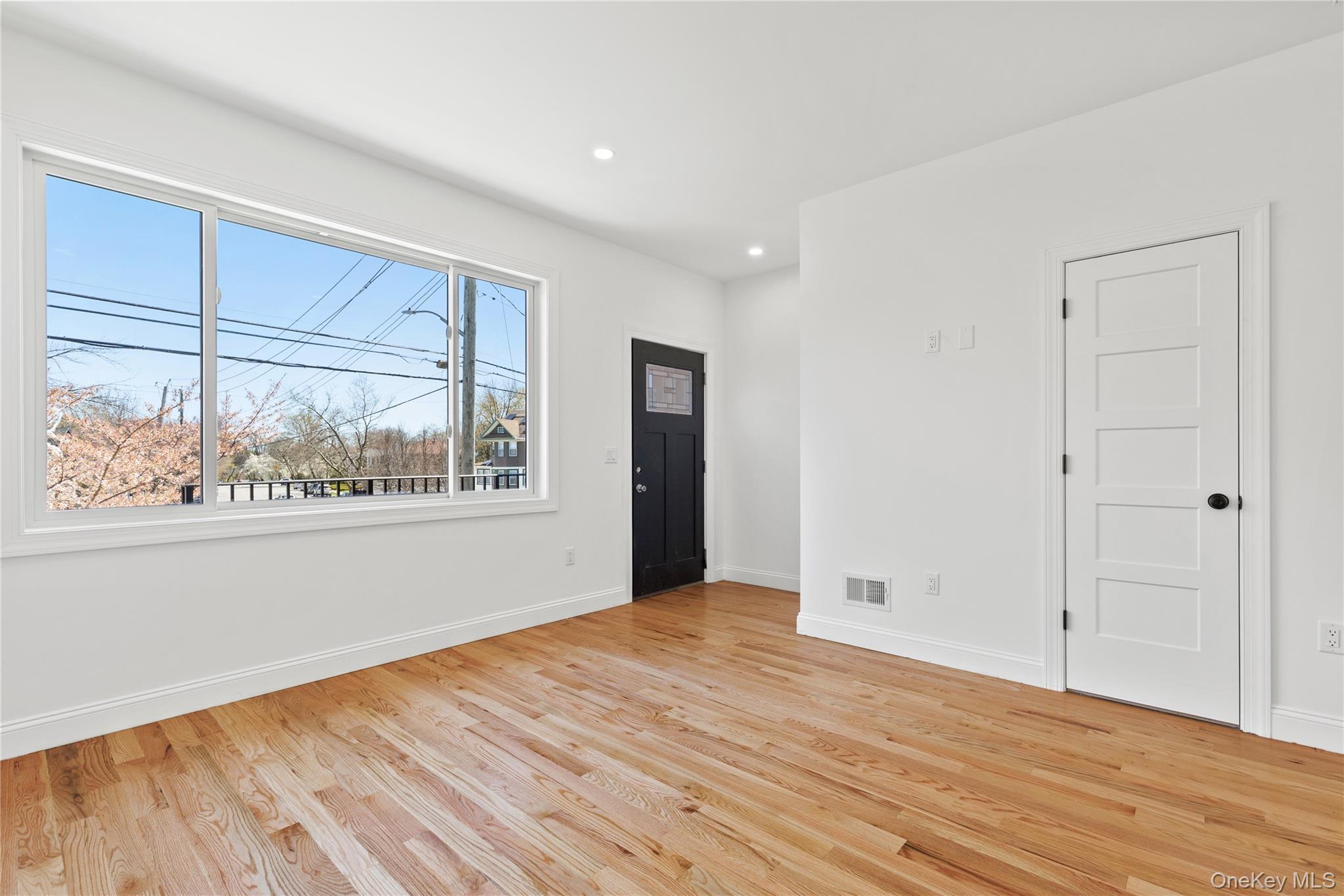 Single Family Annadale  Staten Island, NY 10312, MLS-993080-5