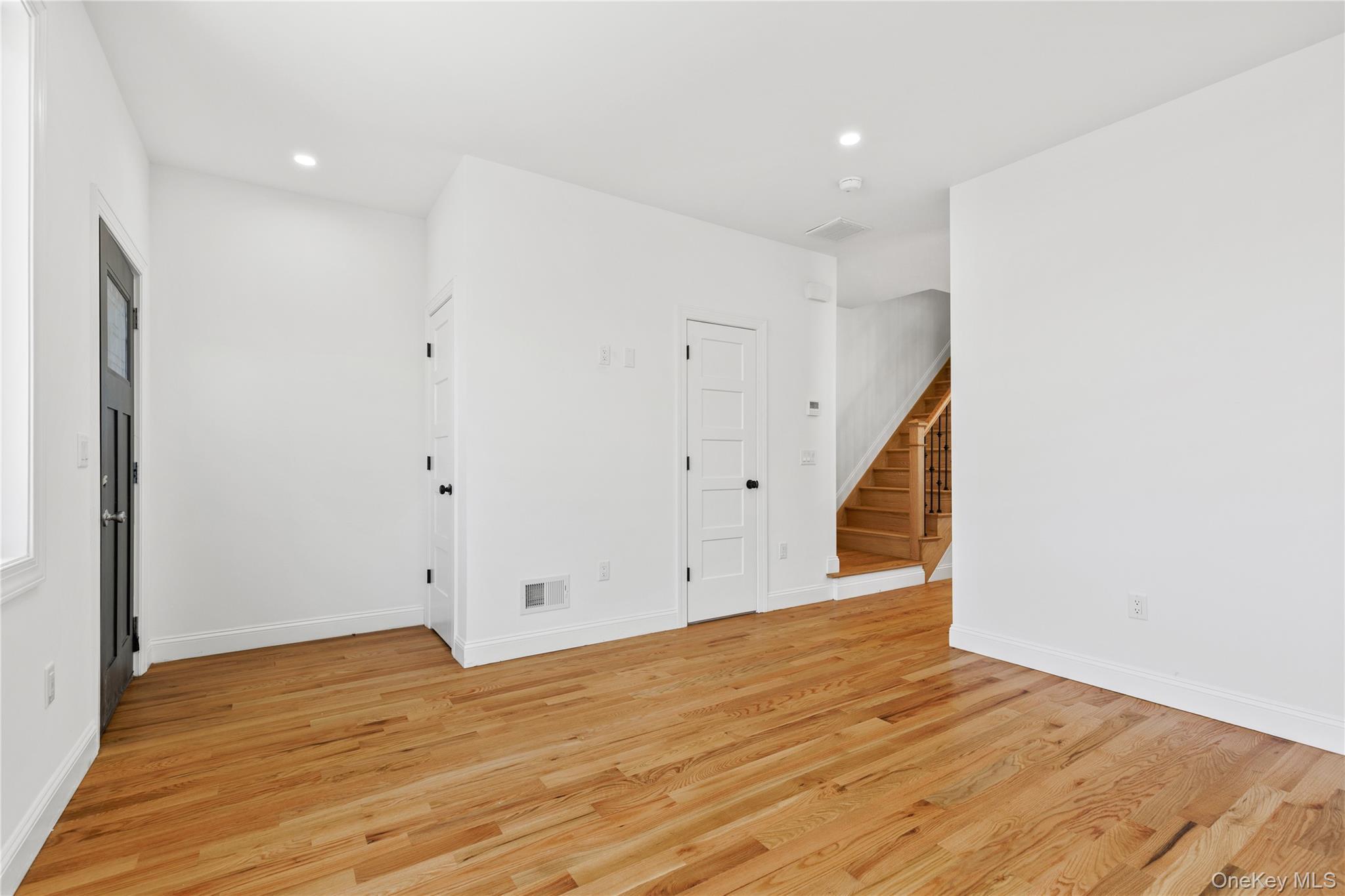 Single Family Annadale  Staten Island, NY 10312, MLS-993080-7