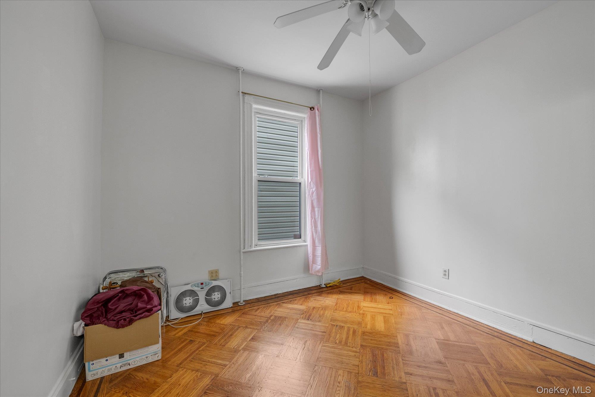Single Family Van Siclen Brooklyn, NY 11207, MLS-993105-17