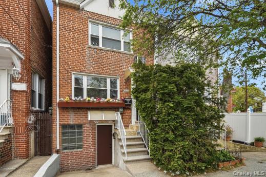Single Family Zulette  Bronx, NY 10461, MLS-993125-2