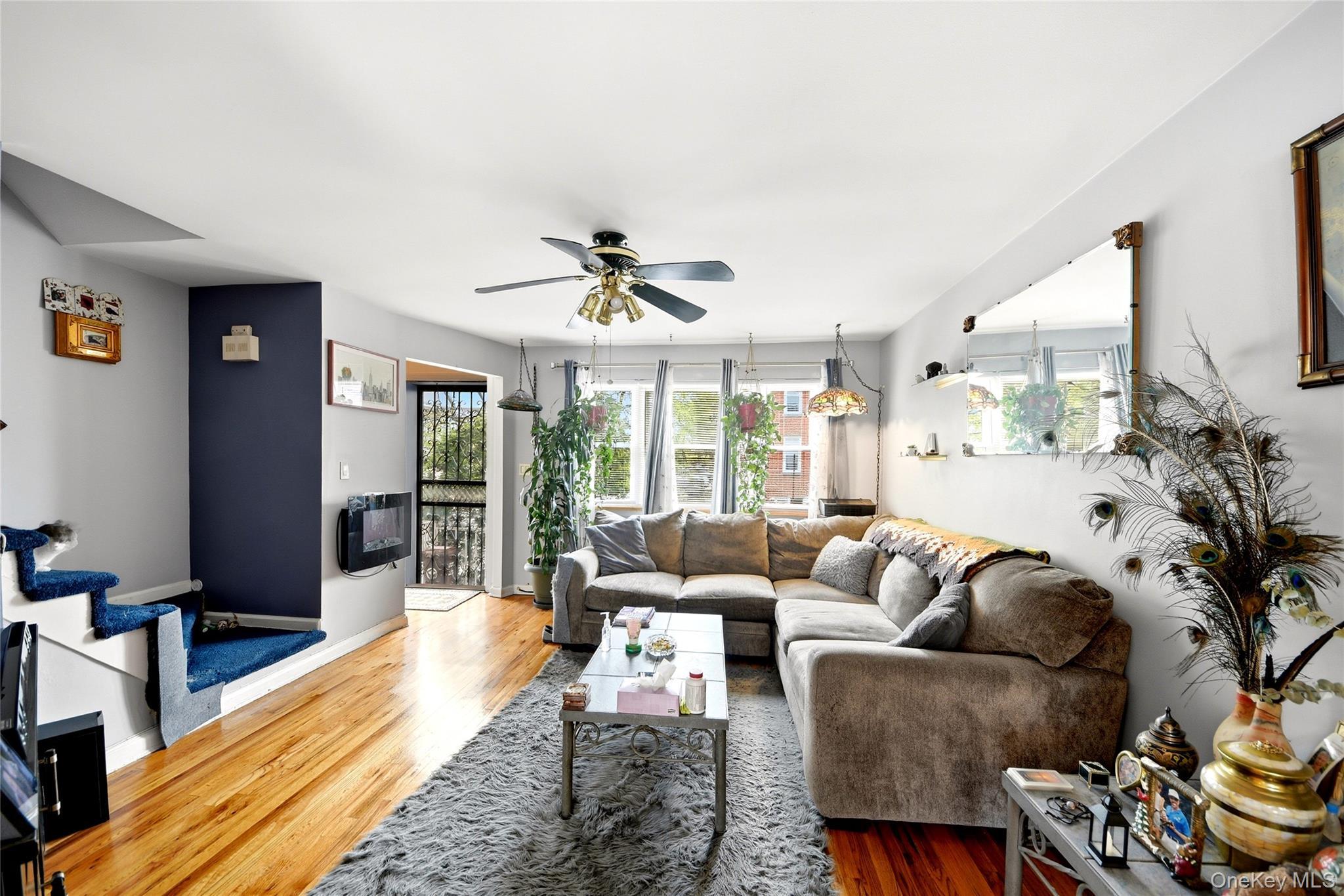 Single Family Zulette  Bronx, NY 10461, MLS-993125-3