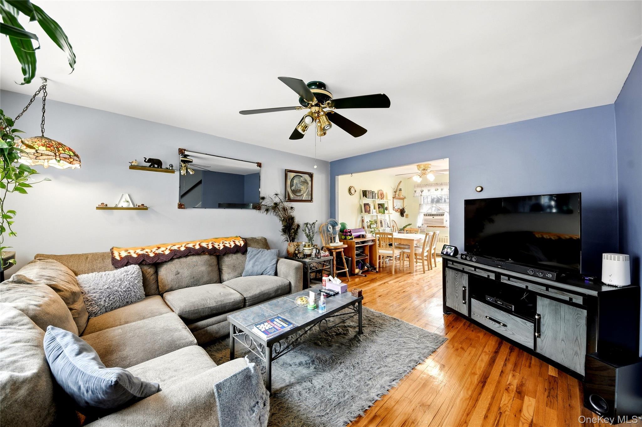 Single Family Zulette  Bronx, NY 10461, MLS-993125-4
