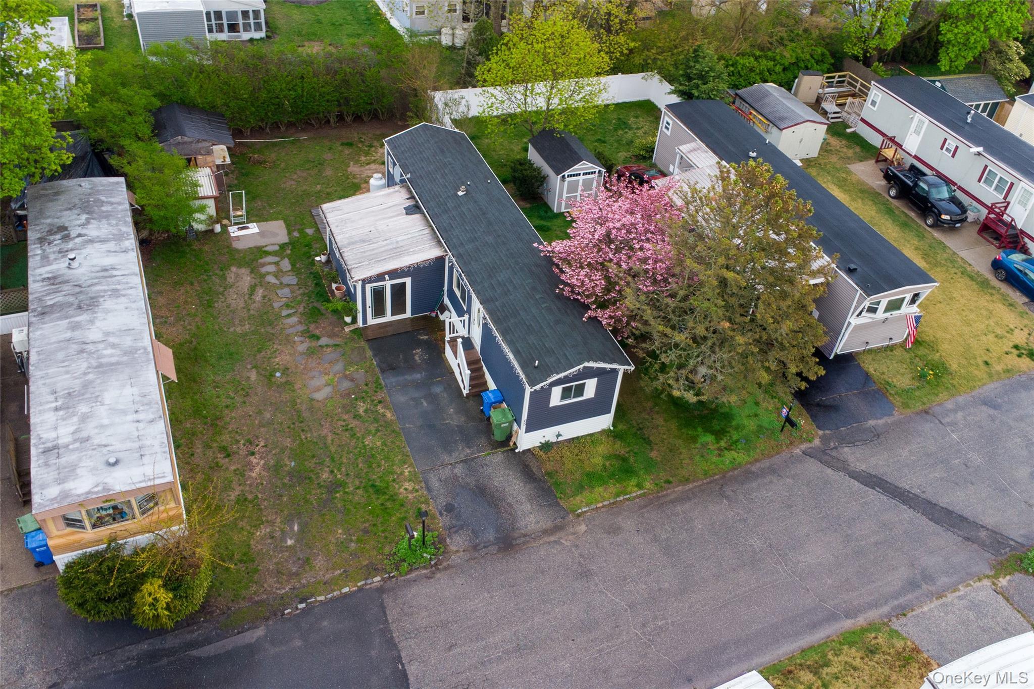 Single Family Minuteman  Suffolk County, NY 11716, MLS-993146-3