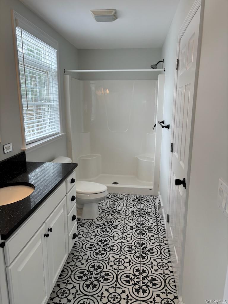 Single Family Old Country Road Suffolk County, NY 11901, MLS-993160-14