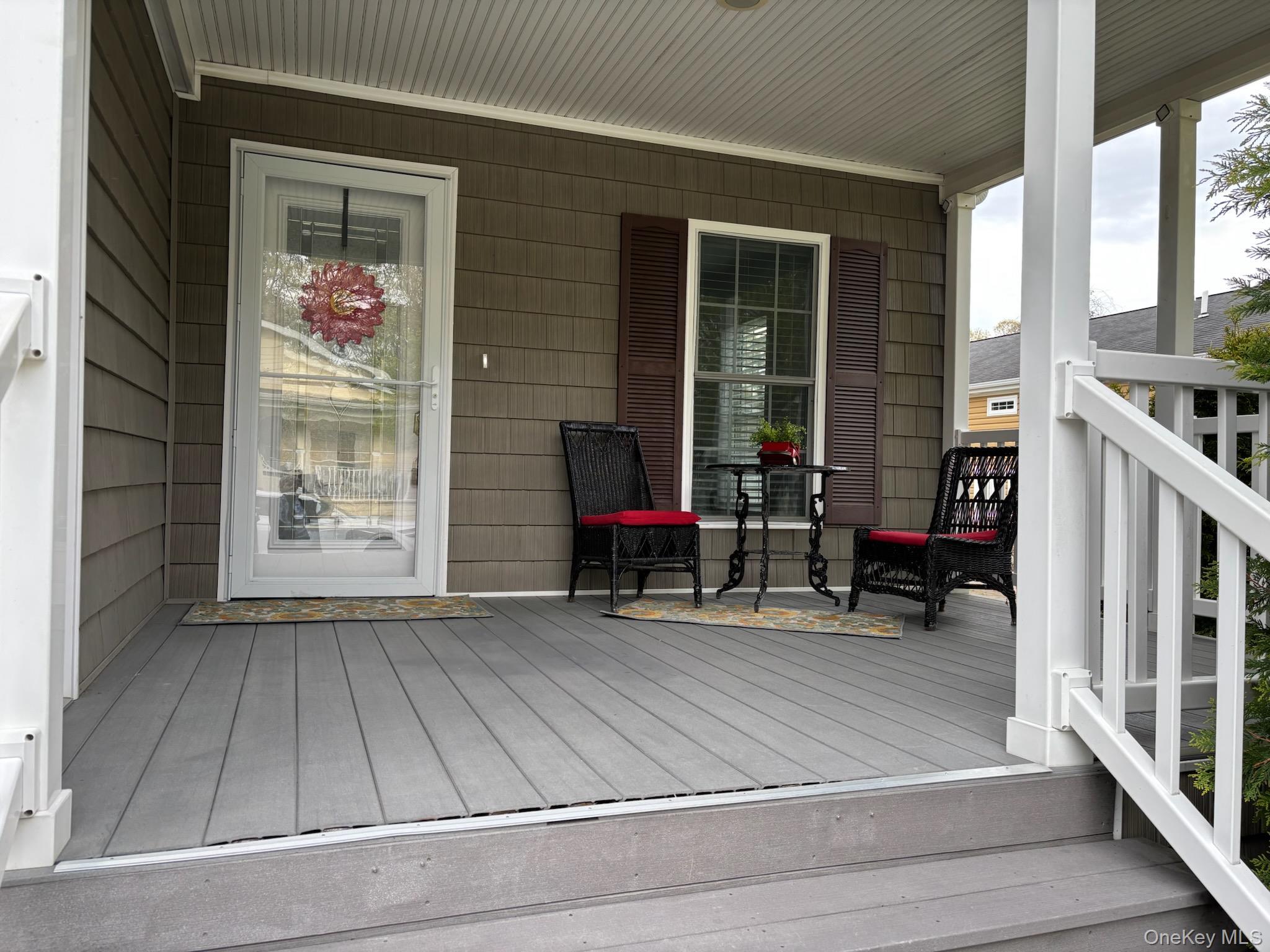 Single Family Old Country Road Suffolk County, NY 11901, MLS-993160-3