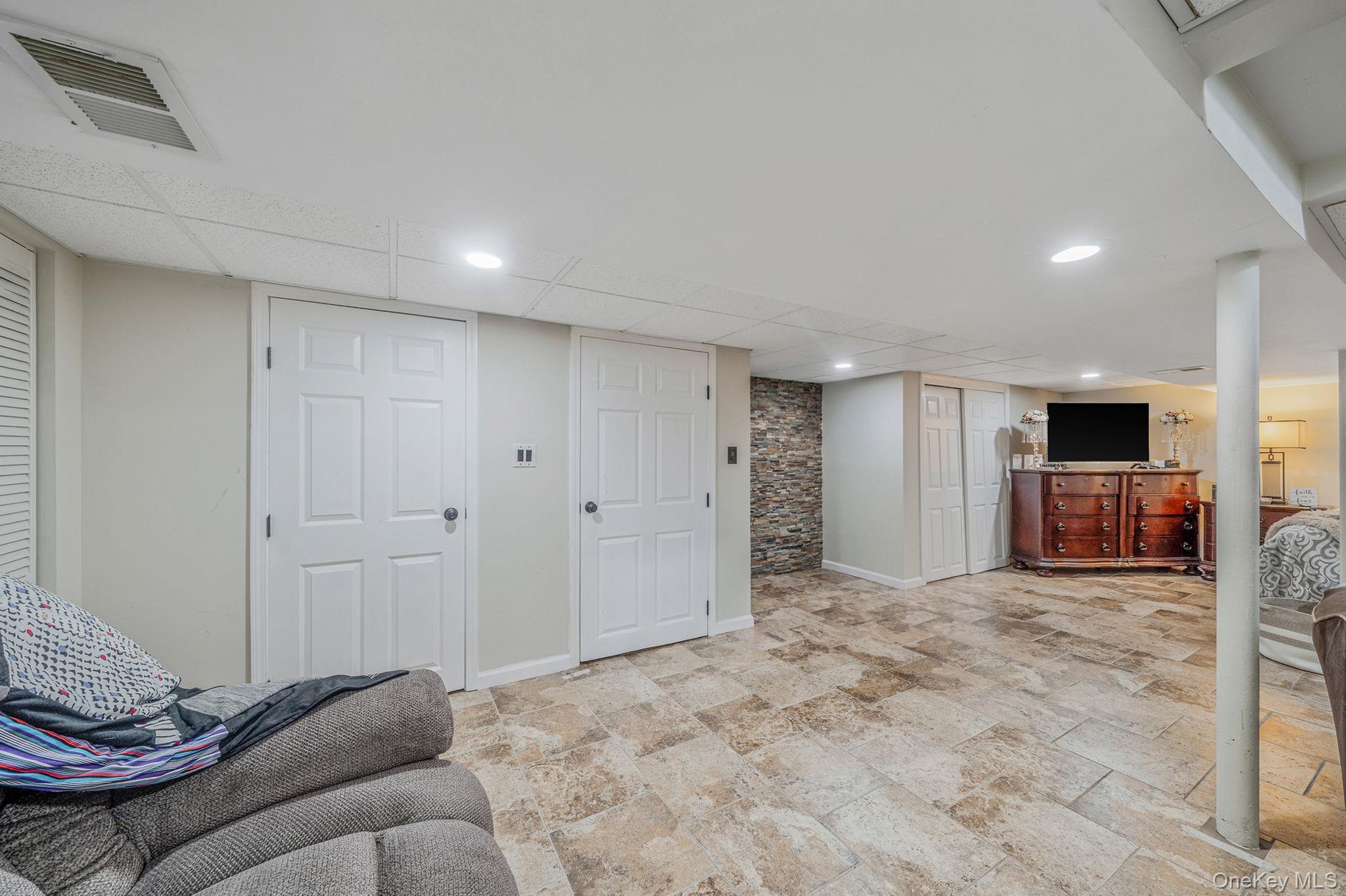 Single Family Burlington  Suffolk County, NY 11729, MLS-993183-24