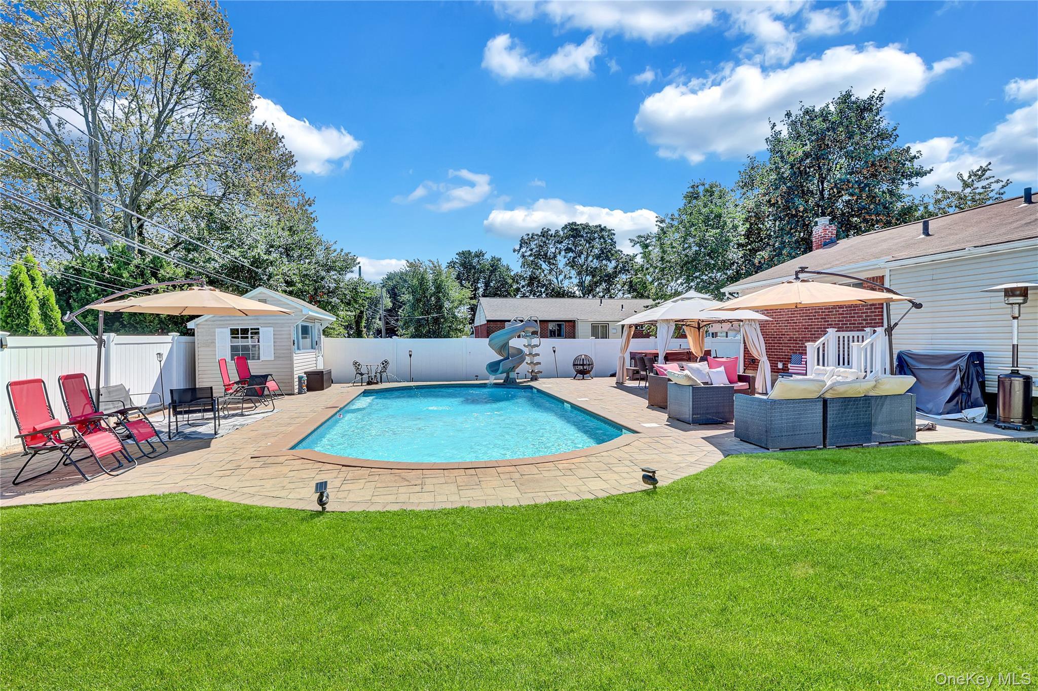 Single Family Burlington  Suffolk County, NY 11729, MLS-993183-28