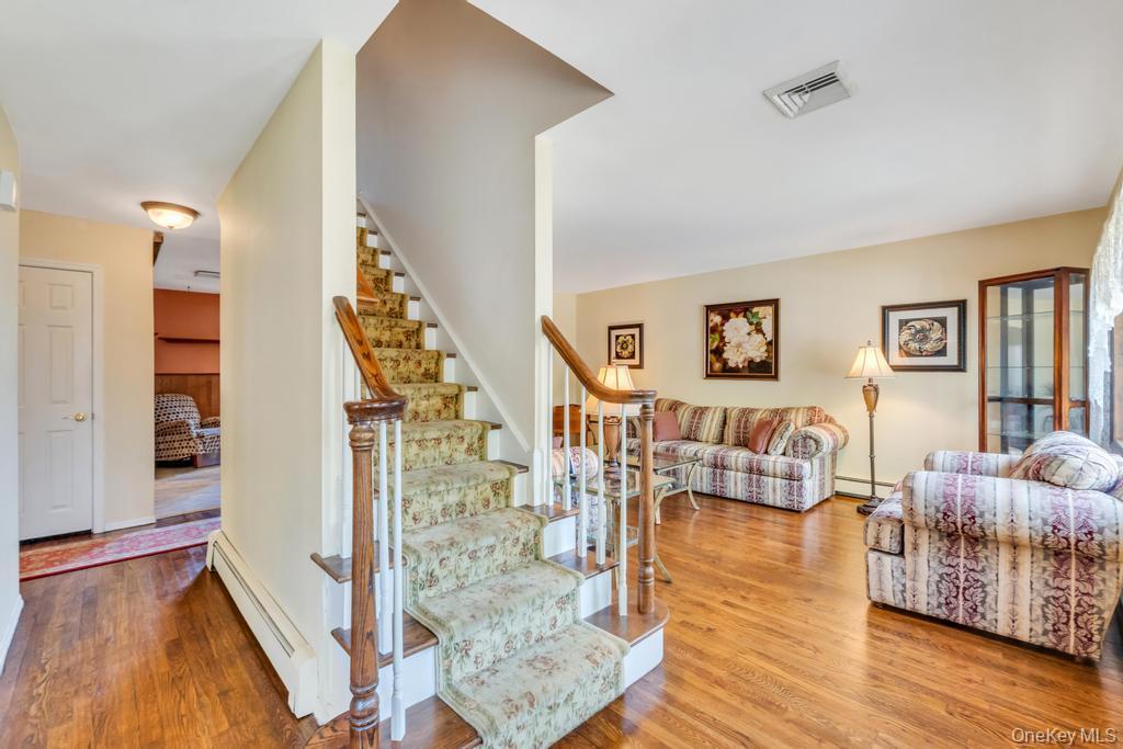 Single Family Melrose  Nassau County, NY 11580, MLS-993190-12