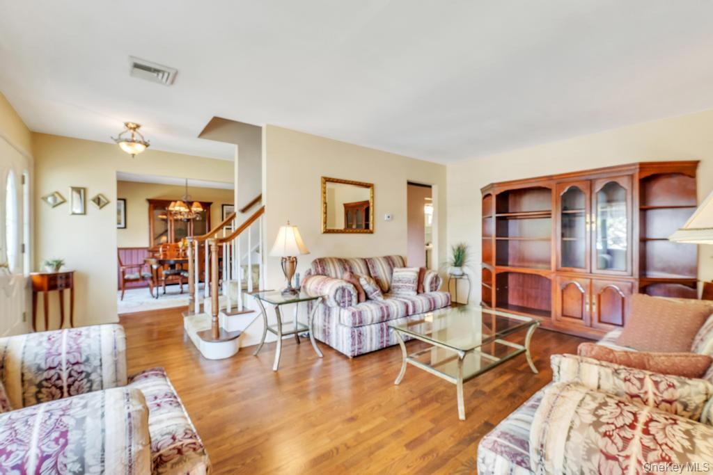 Single Family Melrose  Nassau County, NY 11580, MLS-993190-16