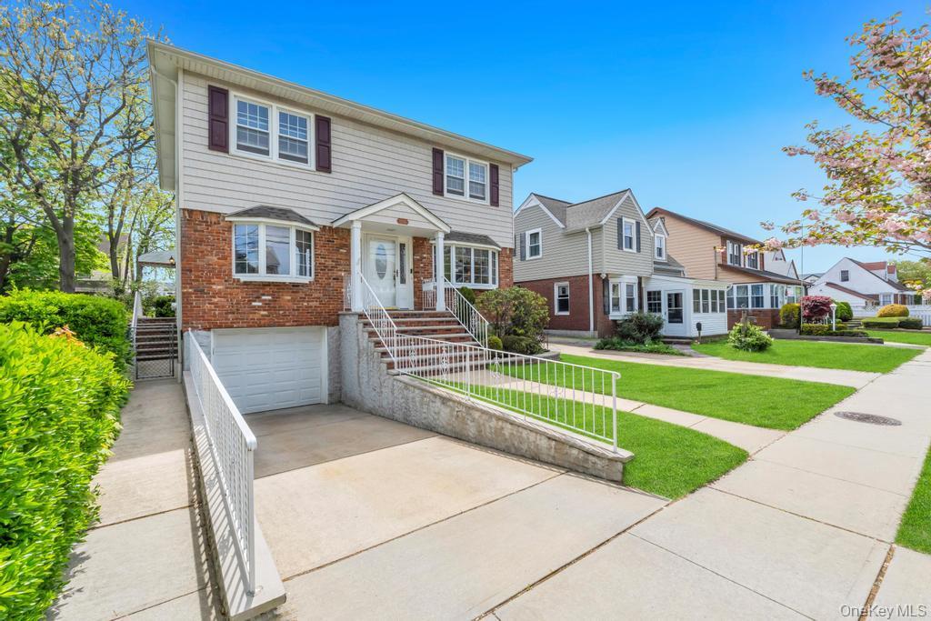 Single Family Melrose  Nassau County, NY 11580, MLS-993190-2