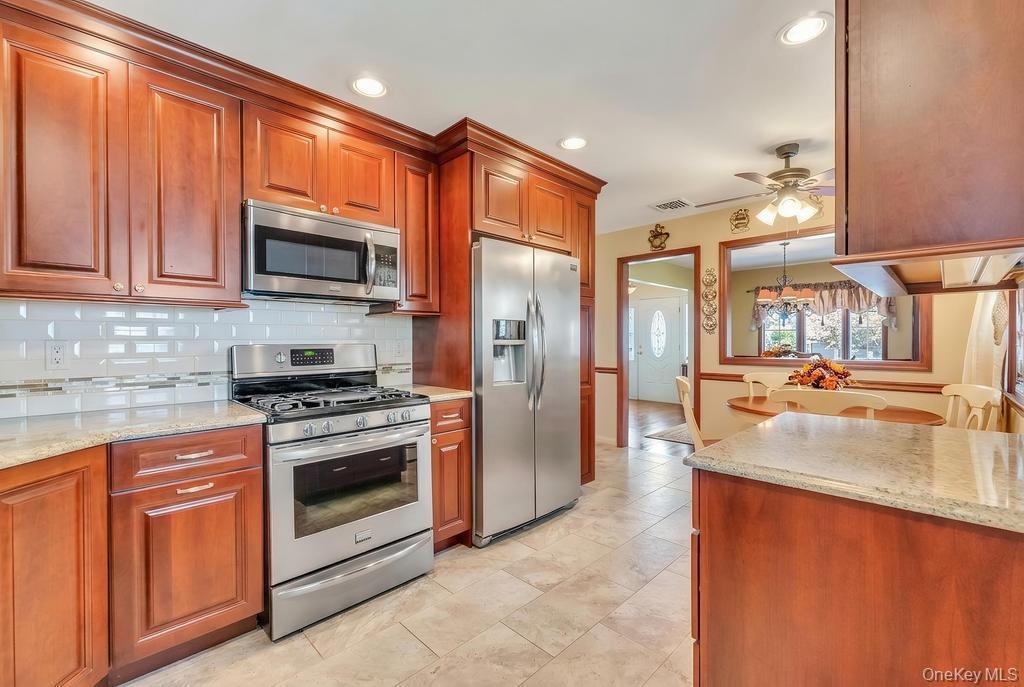 Single Family Melrose  Nassau County, NY 11580, MLS-993190-24