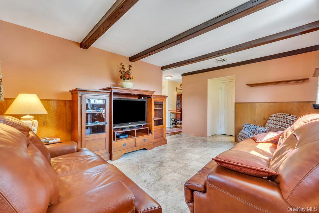 Single Family Melrose  Nassau County, NY 11580, MLS-993190-26