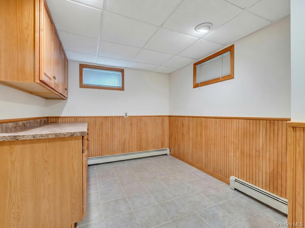 Single Family Melrose  Nassau County, NY 11580, MLS-993190-40
