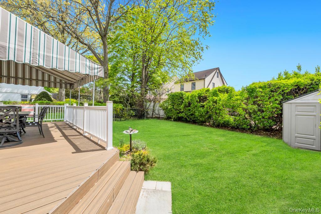 Single Family Melrose  Nassau County, NY 11580, MLS-993190-9