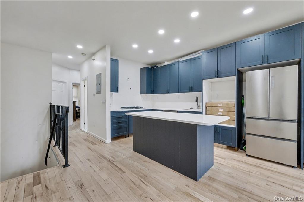 Single Family Evergreen Brooklyn, NY 11221, MLS-993194-10