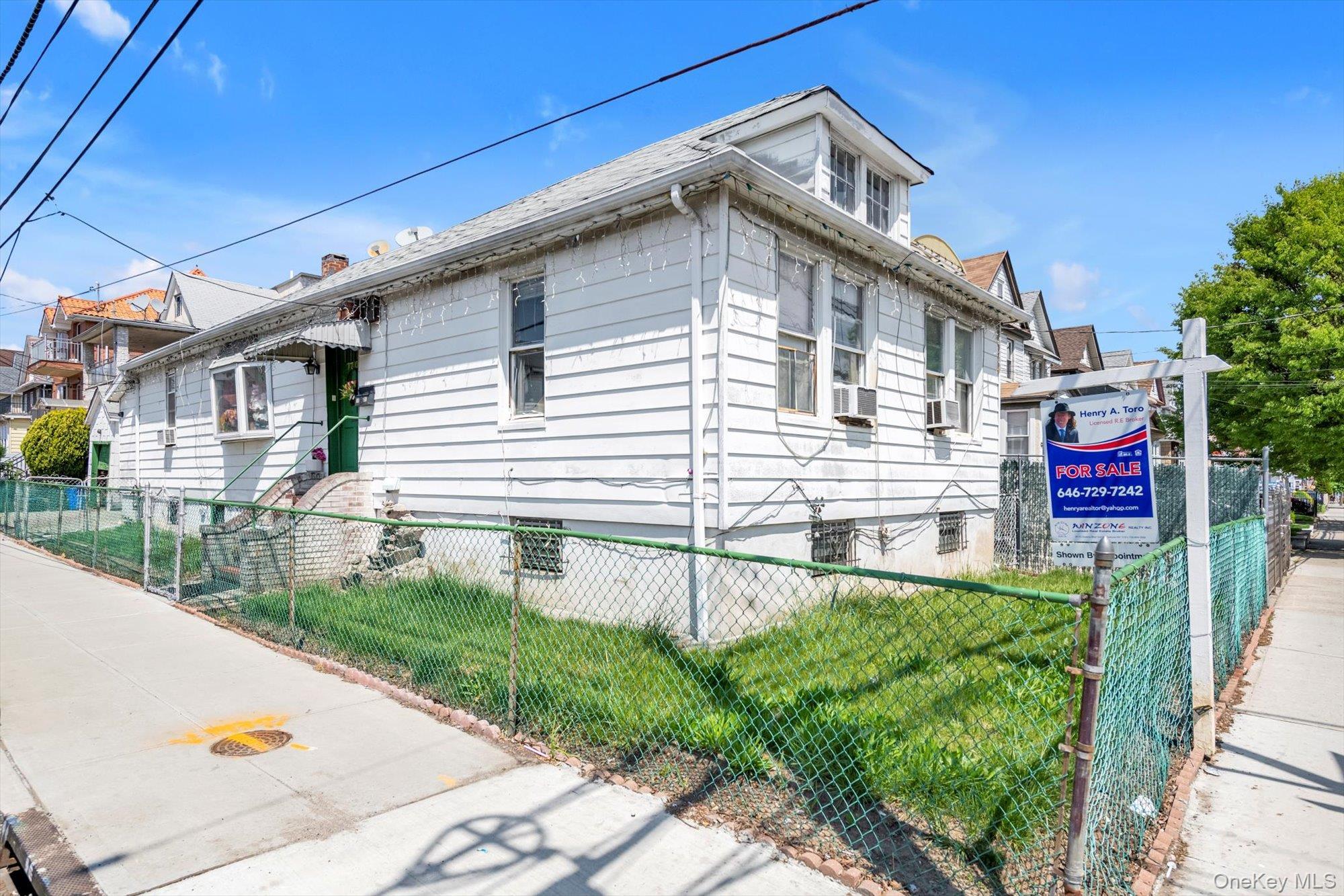 Single Family 45th Avenue Queens, NY 11373, MLS-993235-2