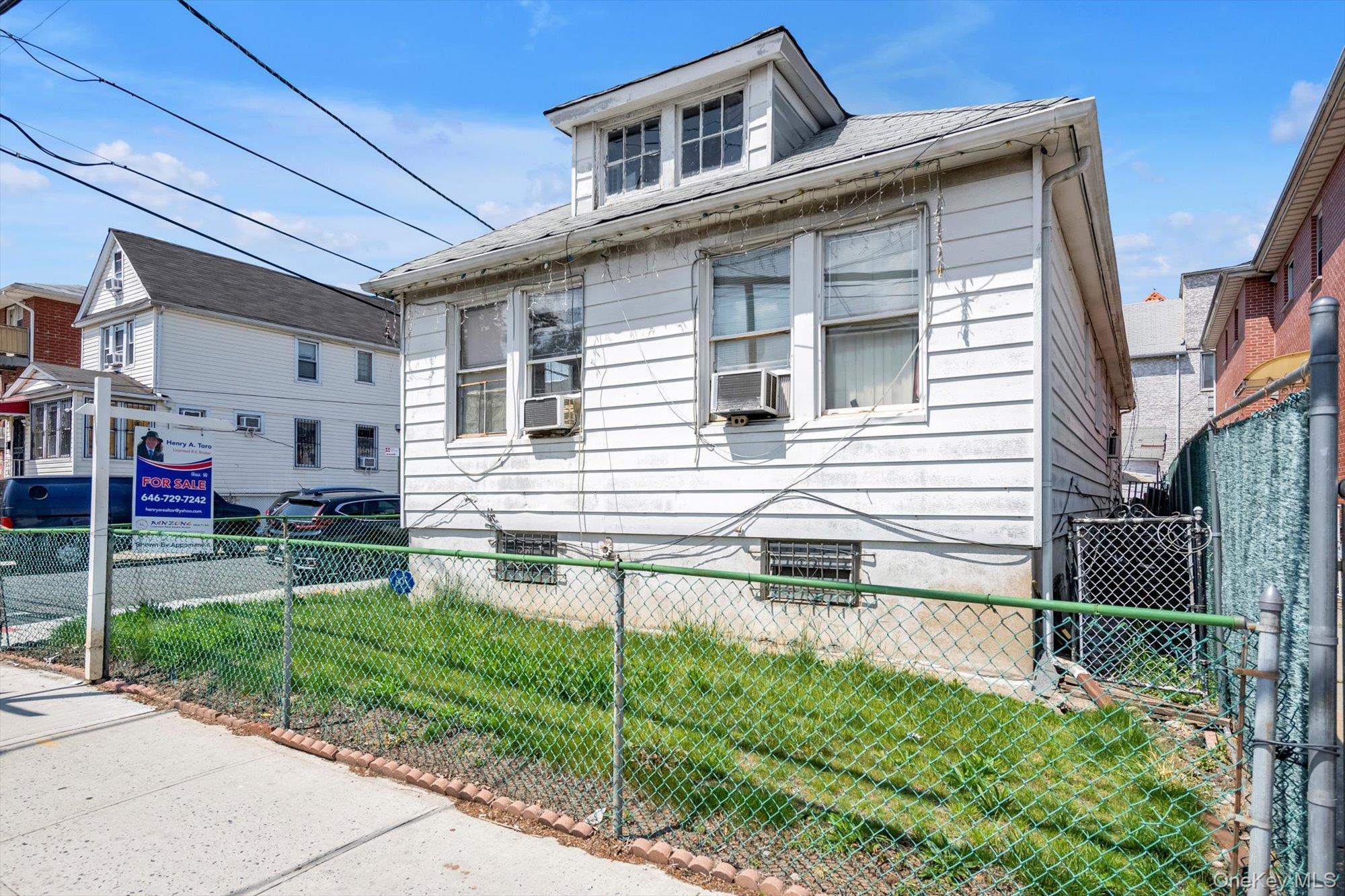 Single Family 45th Avenue Queens, NY 11373, MLS-993235-3