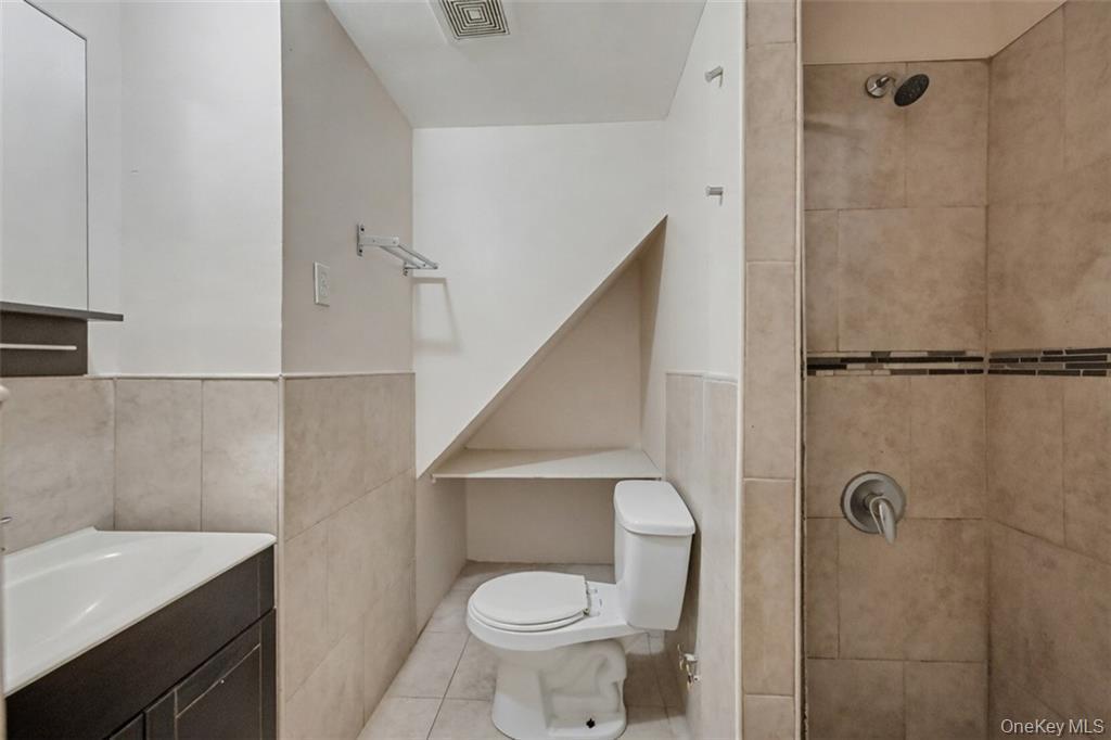 Single Family 83rd  Brooklyn, NY 11236, MLS-993271-29