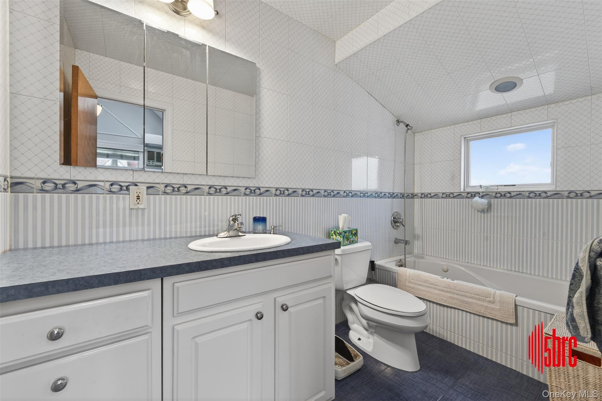 Single Family 12th  Brooklyn, NY 11230, MLS-993276-31