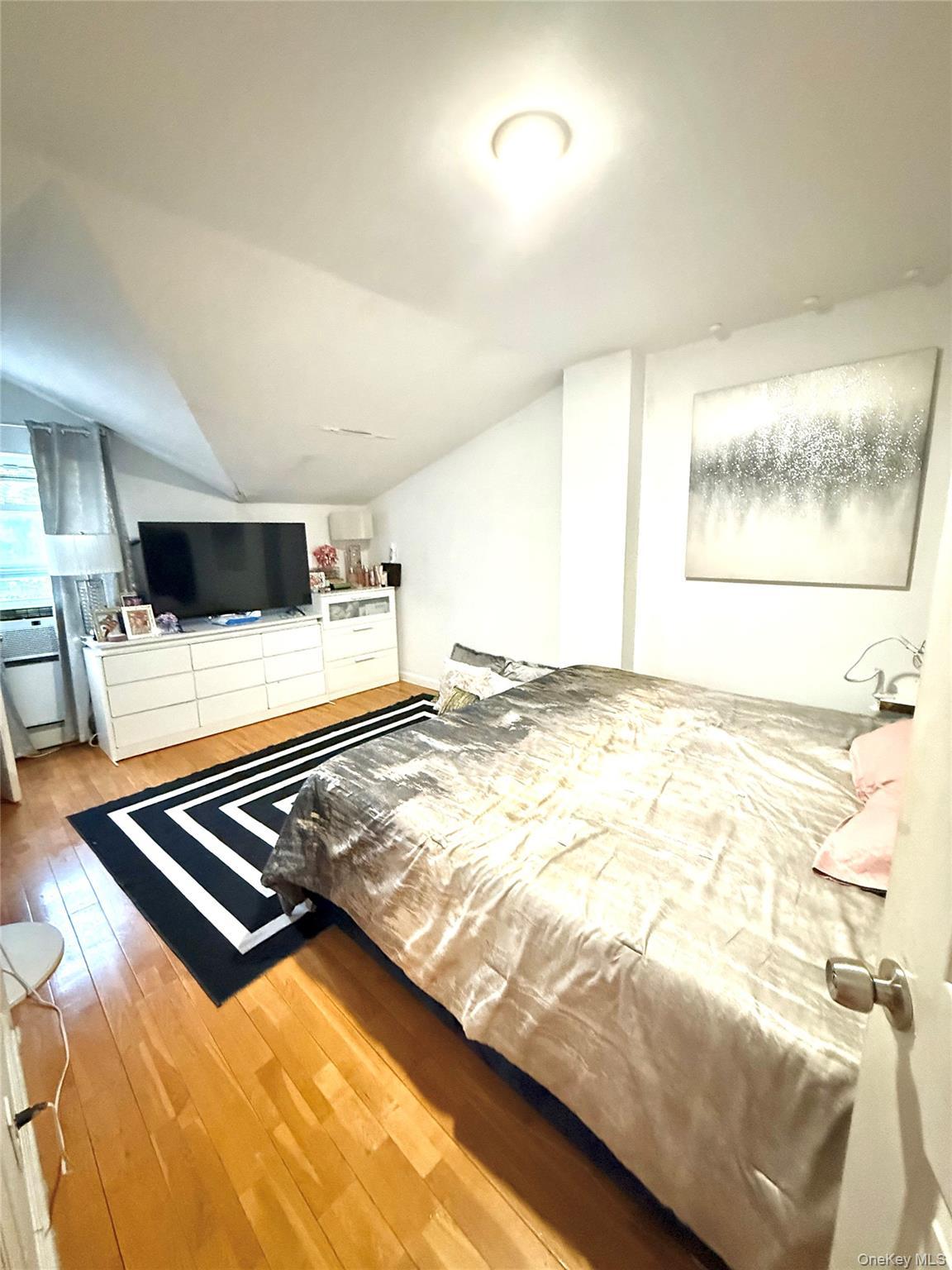 Single Family 128th St Queens, NY 11356, MLS-993291-13
