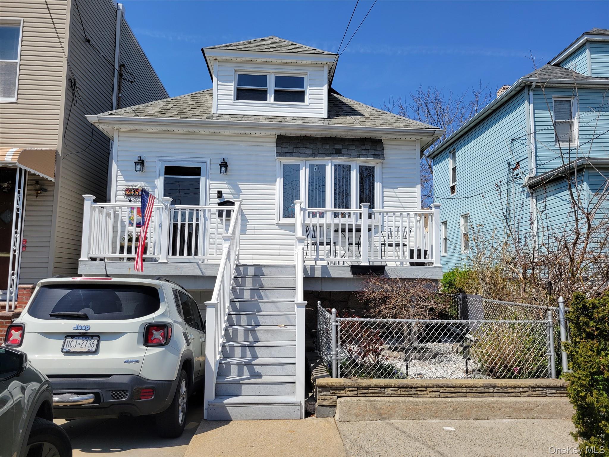 Single Family Philip Bronx, NY 10465, MLS-993297-2