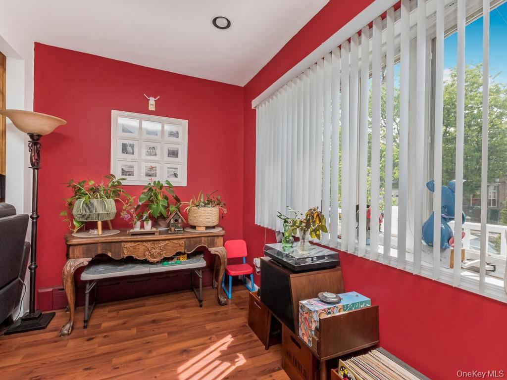 Single Family Philip Bronx, NY 10465, MLS-993297-4