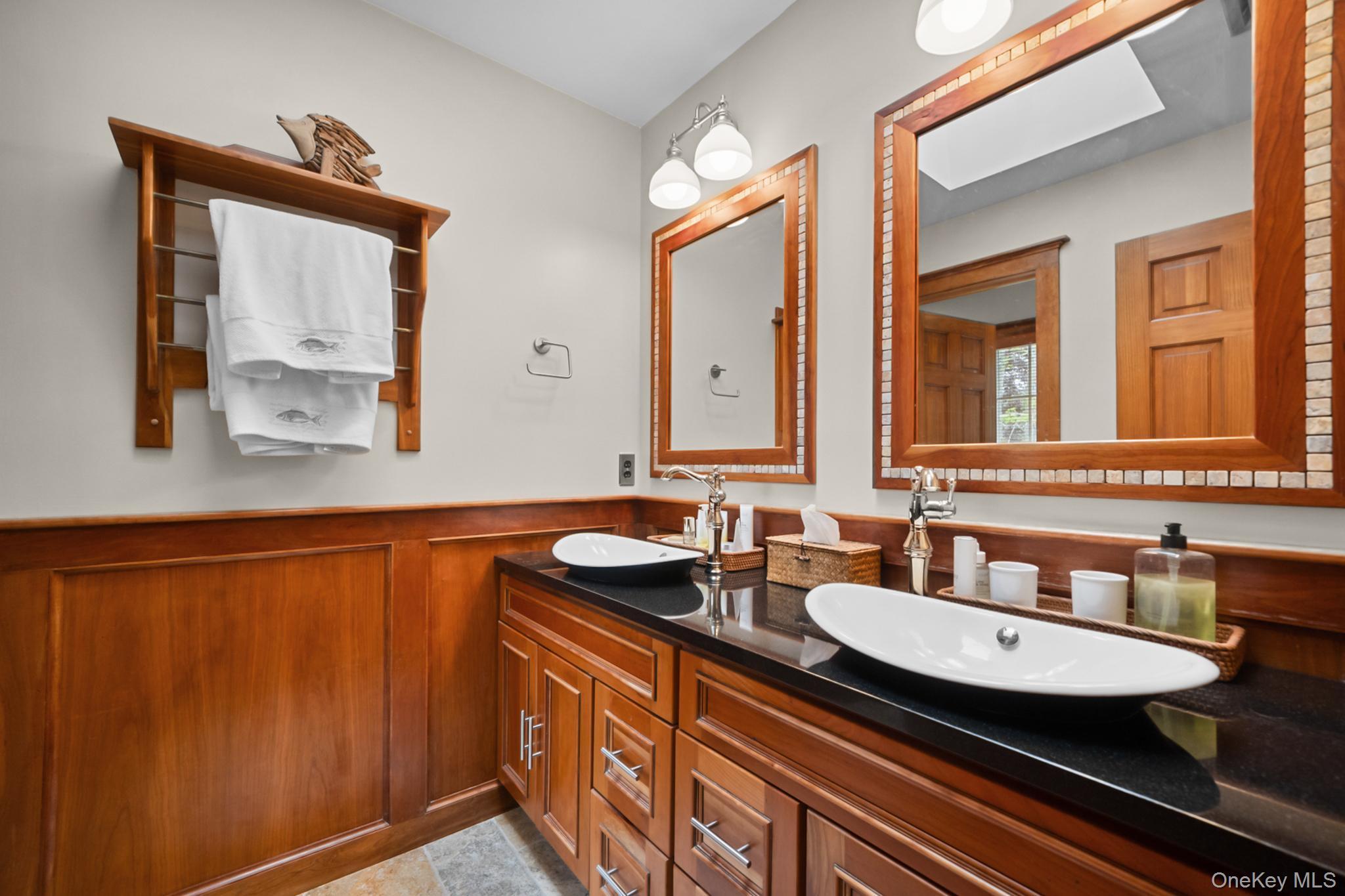 Single Family Prairie Lane Suffolk County, NY 11719, MLS-993302-16