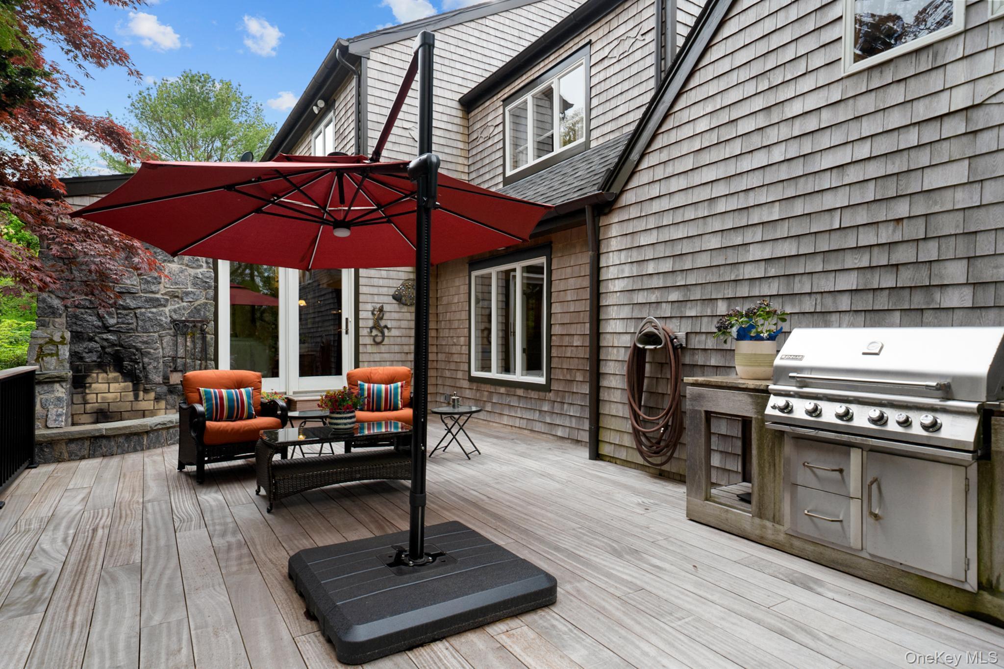 Single Family Prairie Lane Suffolk County, NY 11719, MLS-993302-22