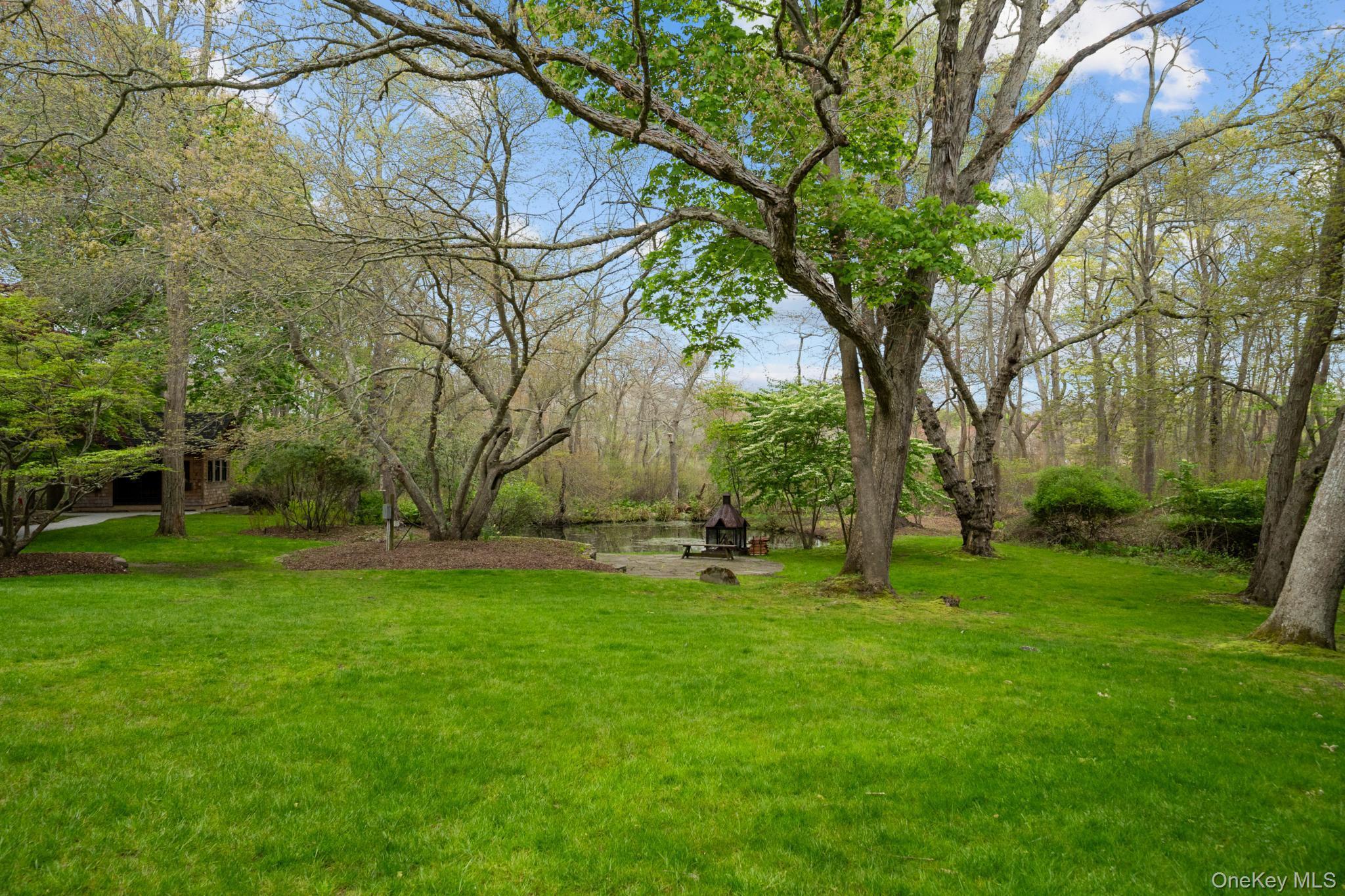 Single Family Prairie Lane Suffolk County, NY 11719, MLS-993302-25