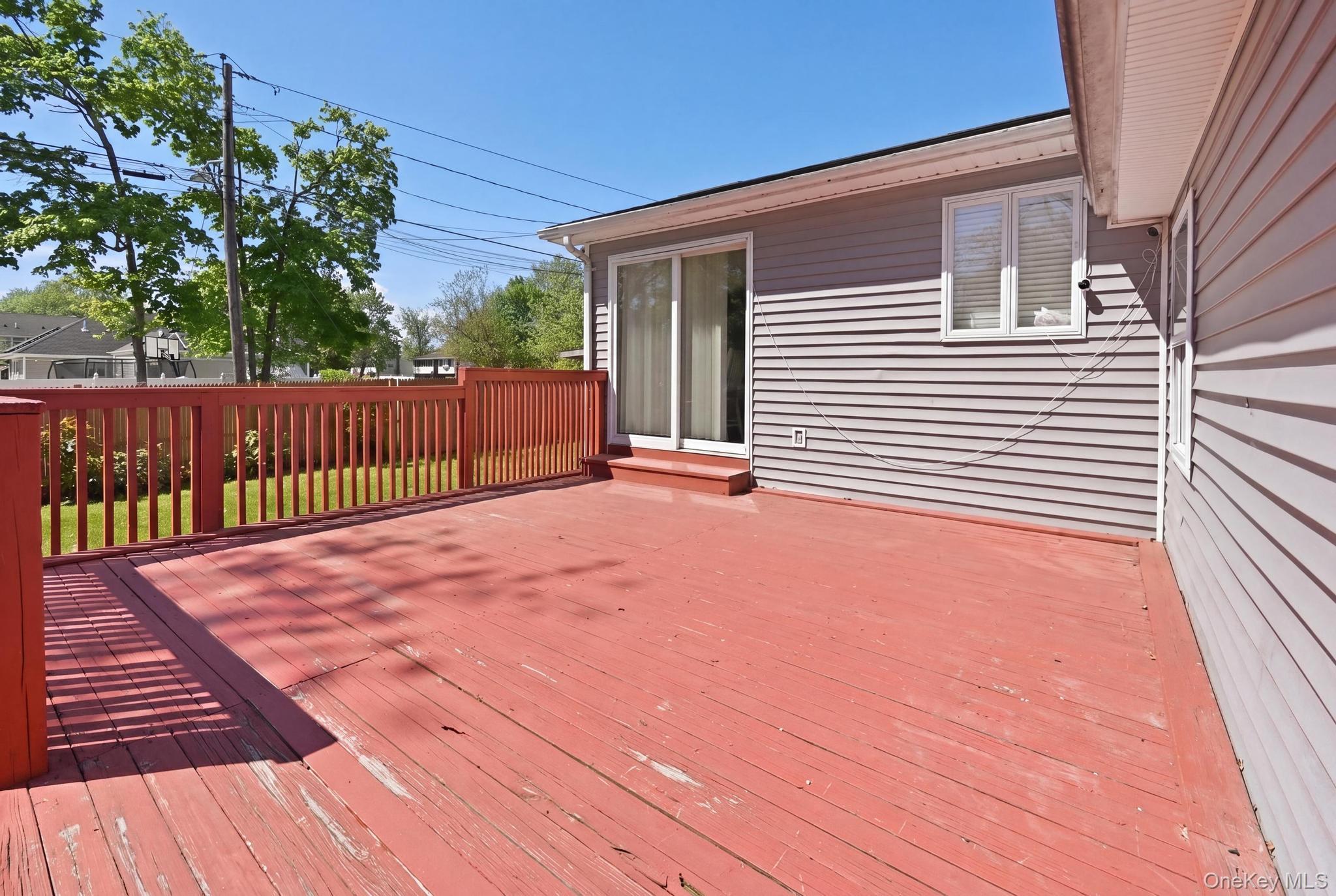 Single Family Broadway Suffolk County, NY 11717, MLS-993310-12