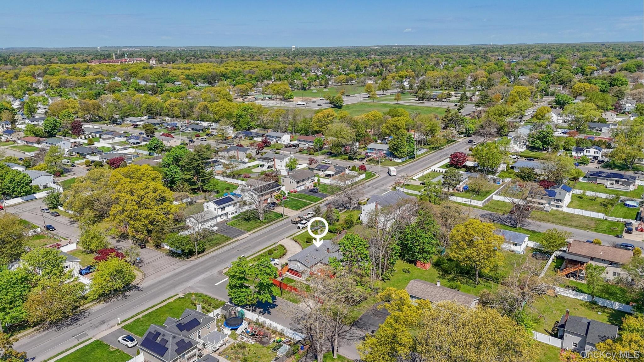 Single Family Broadway Suffolk County, NY 11717, MLS-993310-5