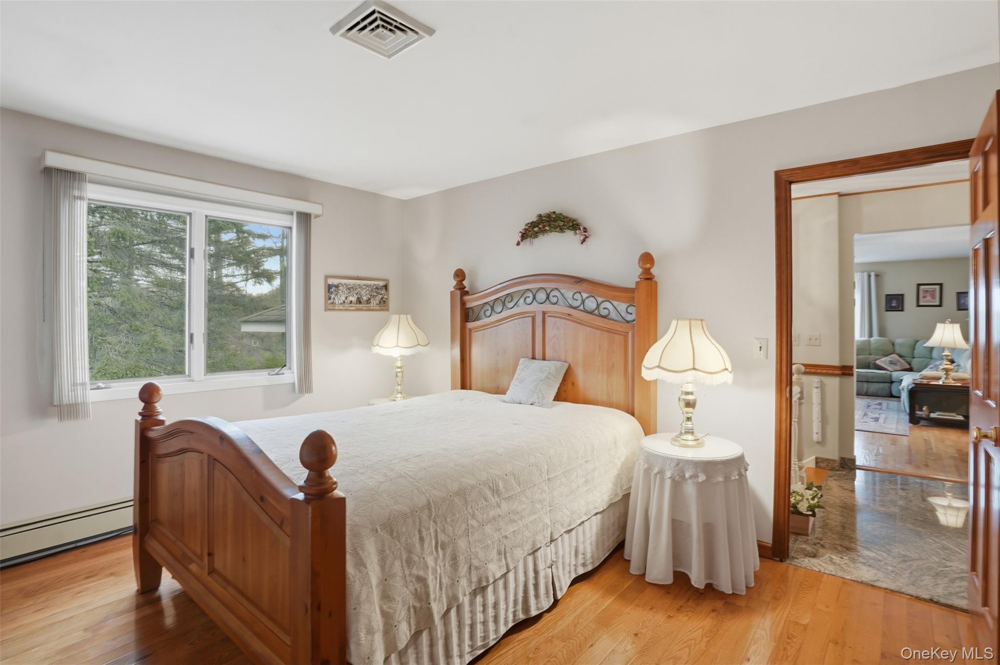 Single Family Wallkill Orange County, NY 12586, MLS-993319-22