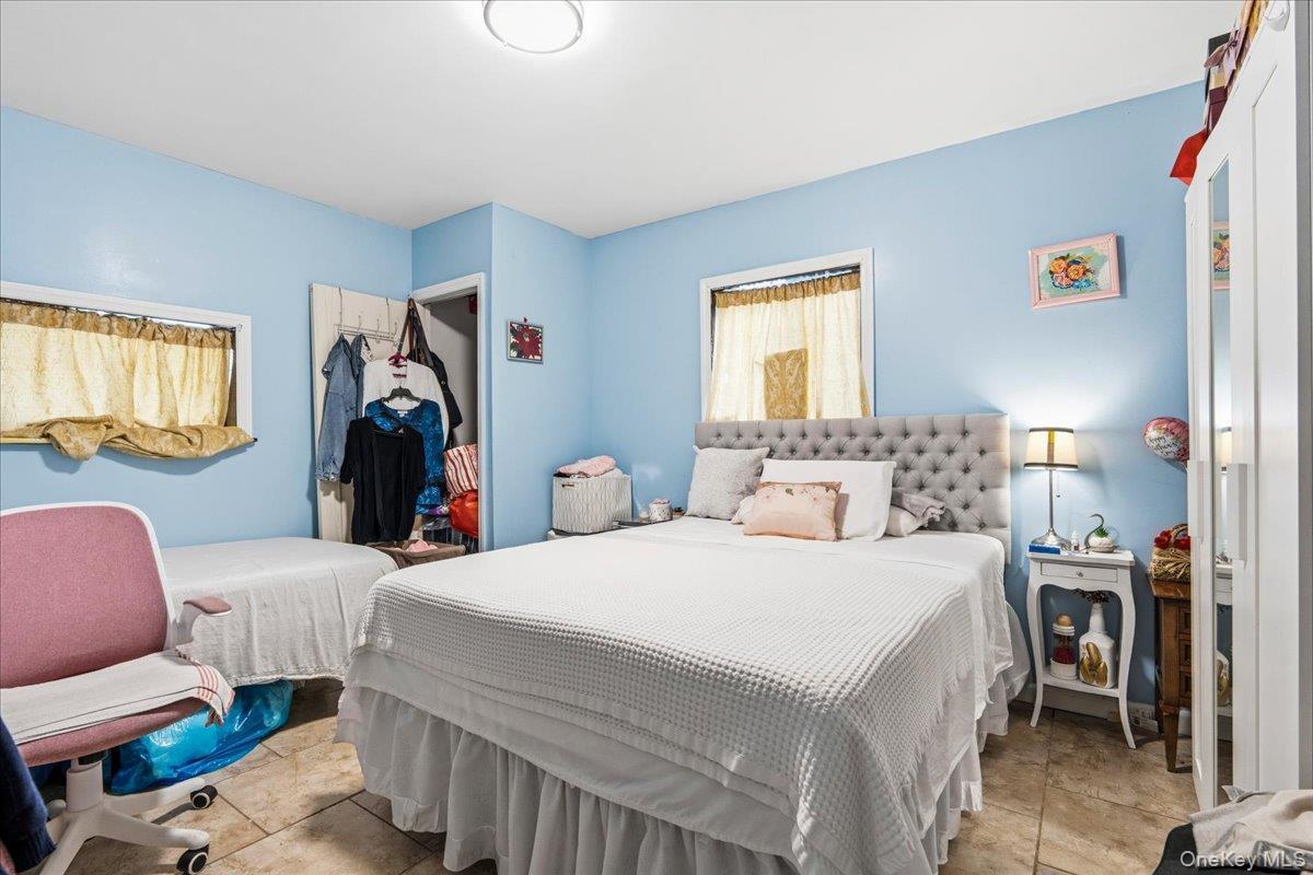 Single Family 164th  Queens, NY 11414, MLS-993357-19