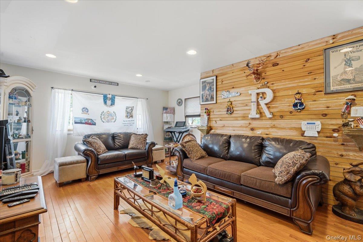Single Family 164th  Queens, NY 11414, MLS-993357-9