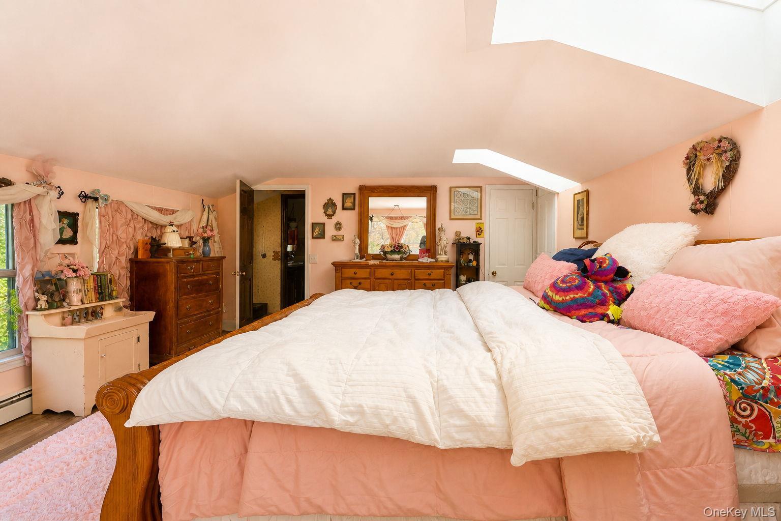 Single Family Warwick Place Orange County, NY 10921, MLS-993396-22