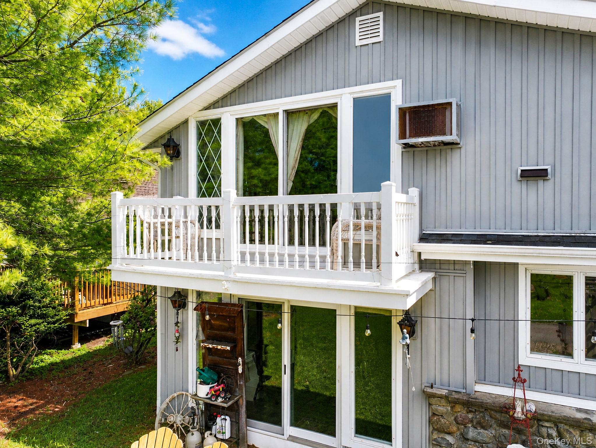 Single Family Warwick Place Orange County, NY 10921, MLS-993396-28