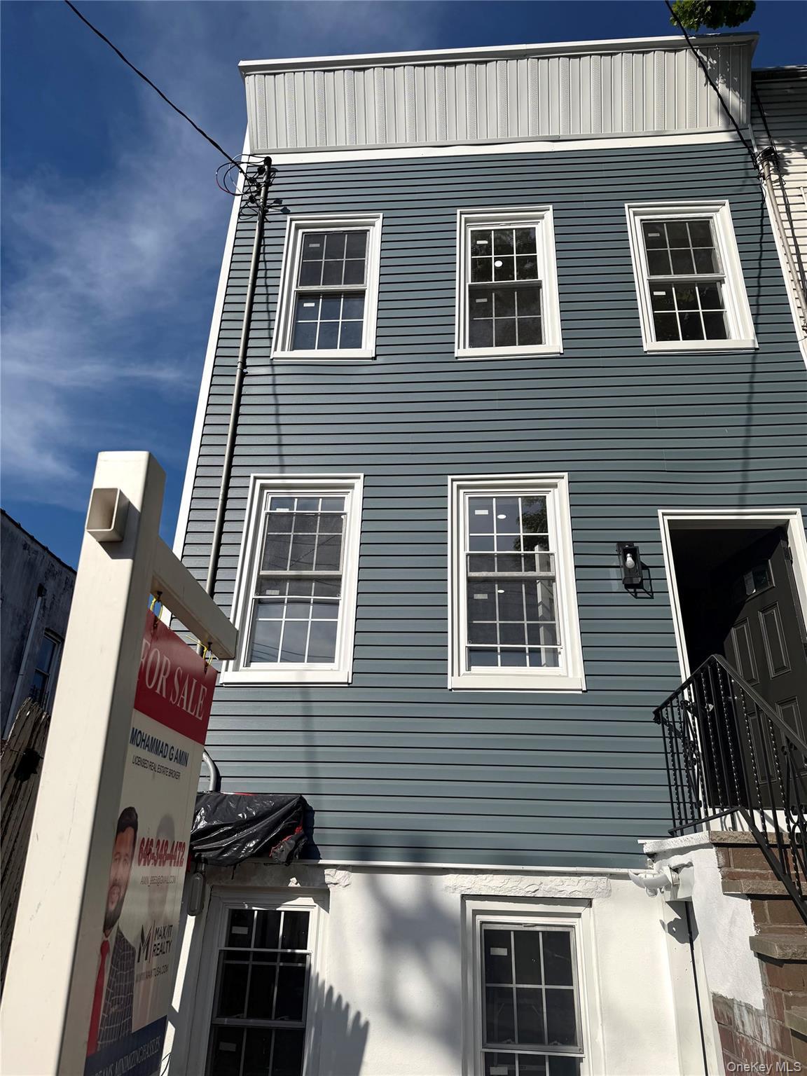 Single Family Logan  Brooklyn, NY 11208, MLS-993413-16