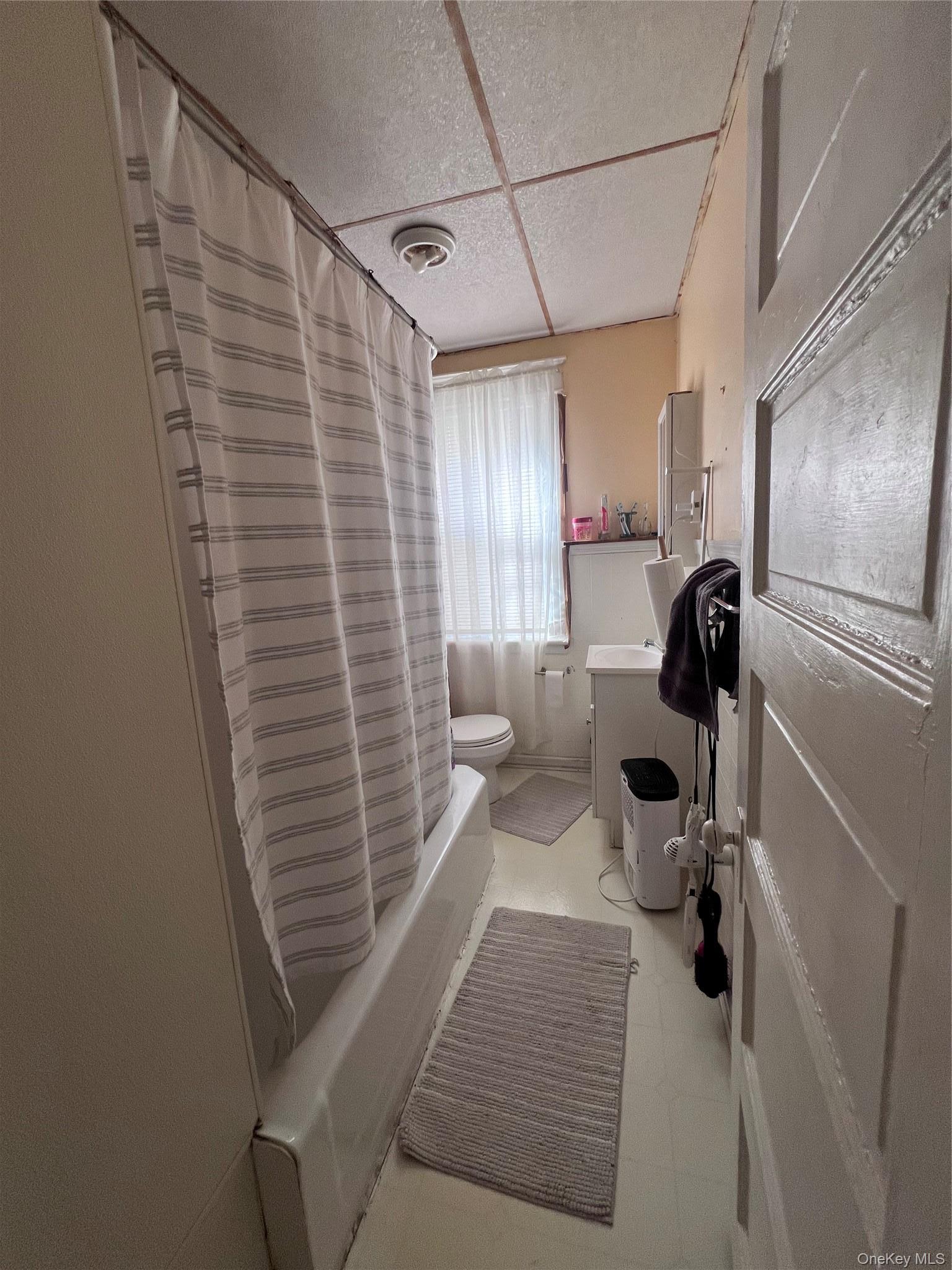 Single Family May Dutchess County, NY 12603, MLS-993433-3