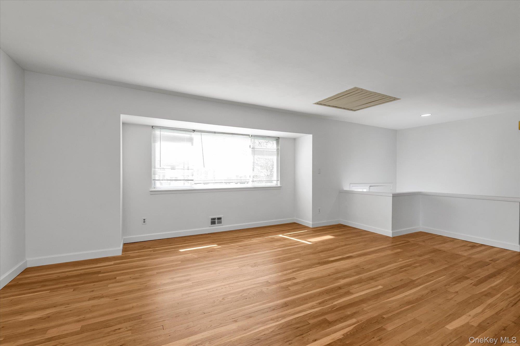 Single Family Merrick Avenue Nassau County, NY 11566, MLS-993445-3