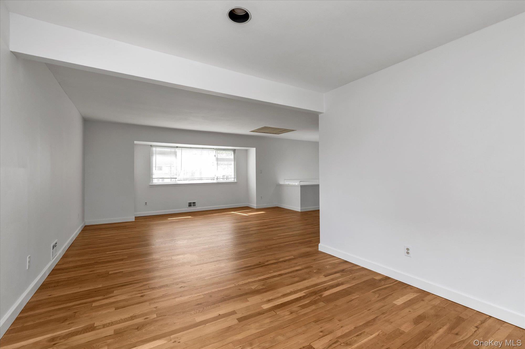 Single Family Merrick Avenue Nassau County, NY 11566, MLS-993445-5