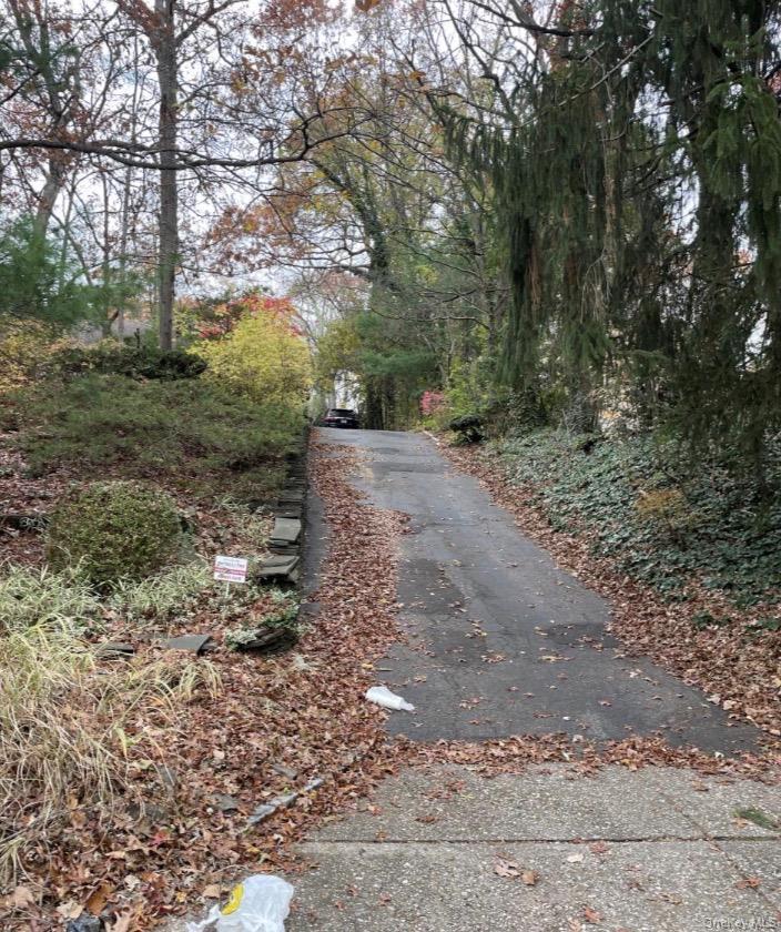 Single Family Talisman Drive  Suffolk County, NY 11746, MLS-993447-3