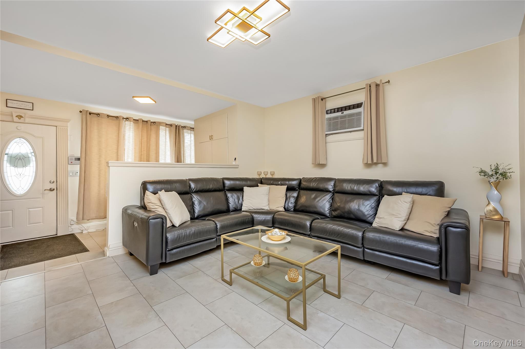Single Family 60th Queens, NY 11378, MLS-993476-10