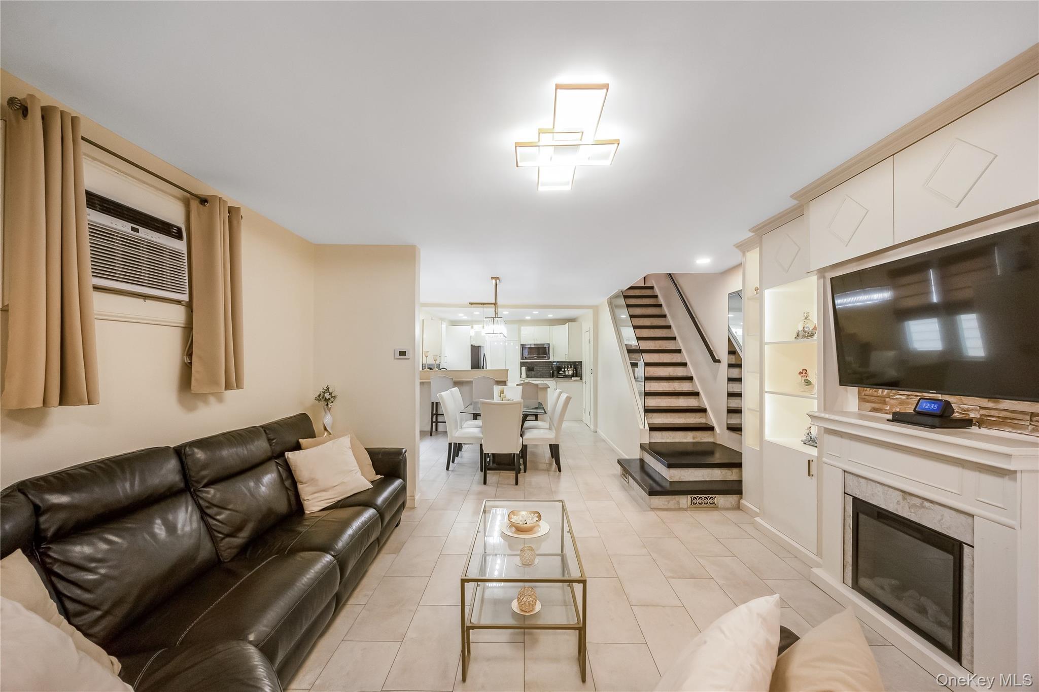 Single Family 60th Queens, NY 11378, MLS-993476-12