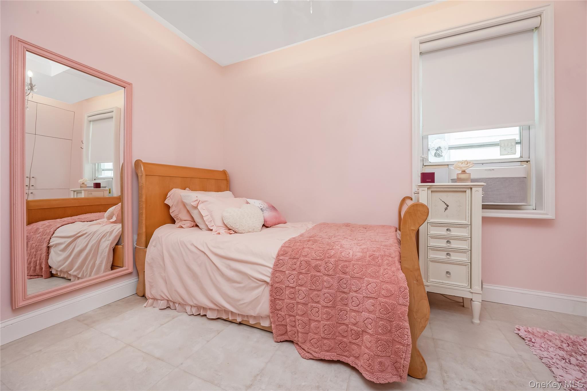 Single Family 60th Queens, NY 11378, MLS-993476-24