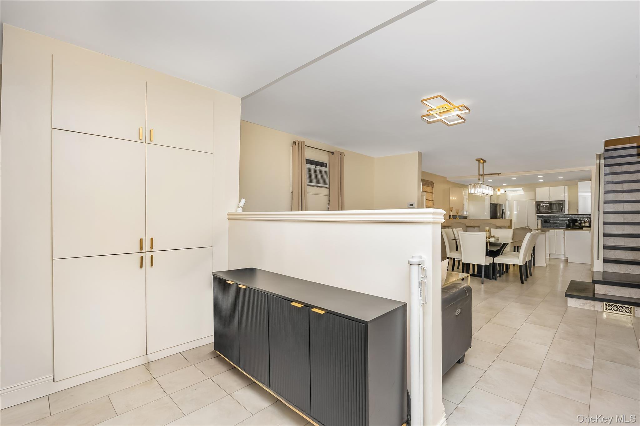 Single Family 60th Queens, NY 11378, MLS-993476-5