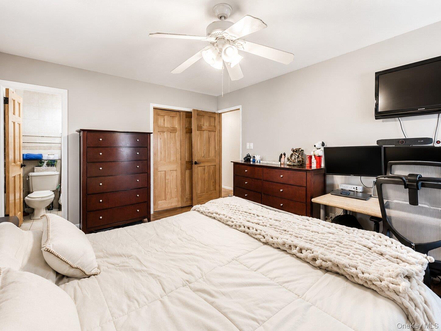 Single Family 24th Avenue Queens, NY 11357, MLS-993490-21