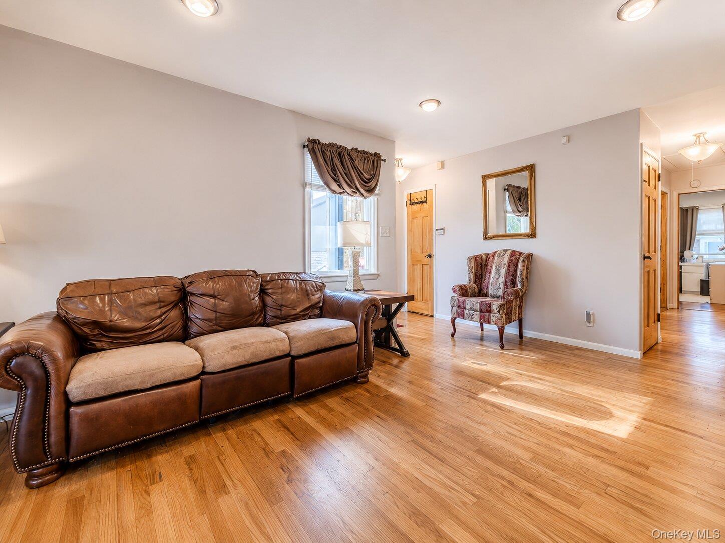 Single Family 24th Avenue Queens, NY 11357, MLS-993490-5