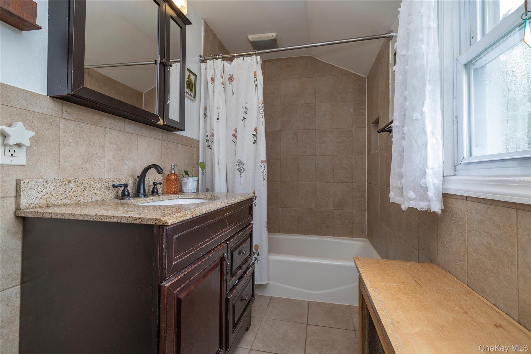 Single Family Park  Nassau County, NY 11565, MLS-993503-17