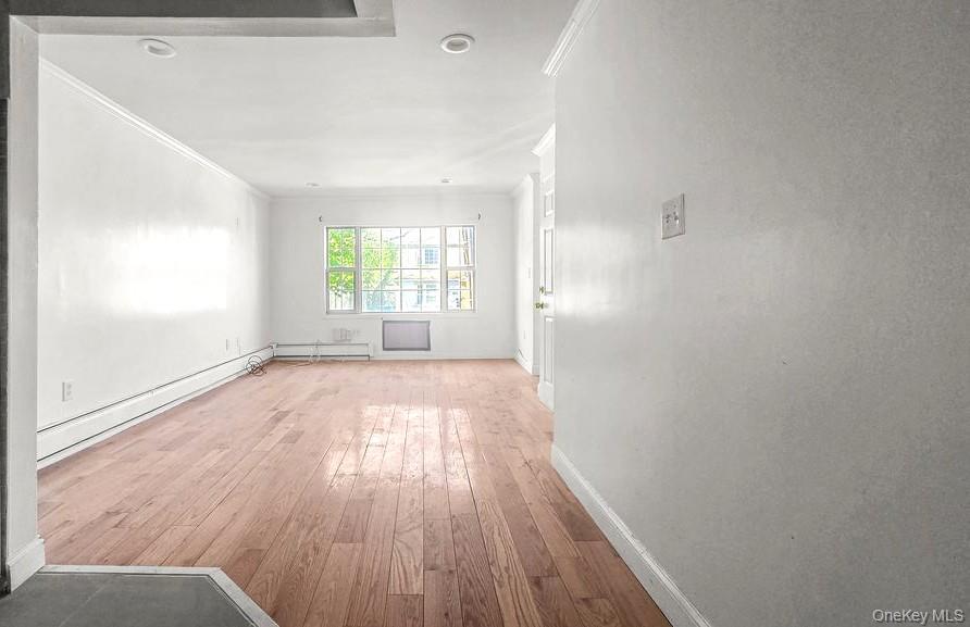 Single Family 146th Avenue Queens, NY 11413, MLS-993524-5